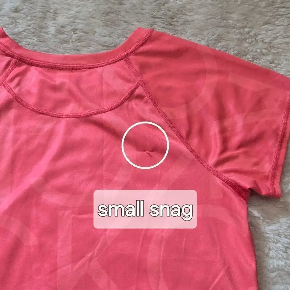 Calvin Klein Swimwear Short-Sleeved Swim Shirt, Size Medium